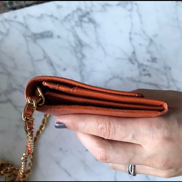 Prada saffiano chain wallet - Picture 5 of 6